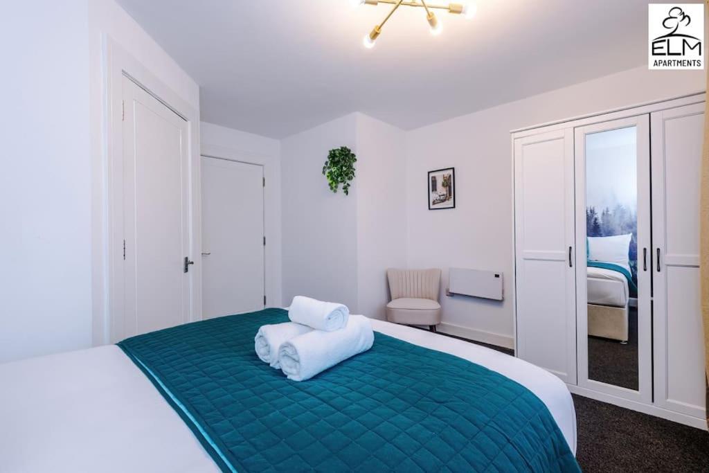 Cozy 1 Bedroom Apartment, Prime Location , Free Parking * Mánchester